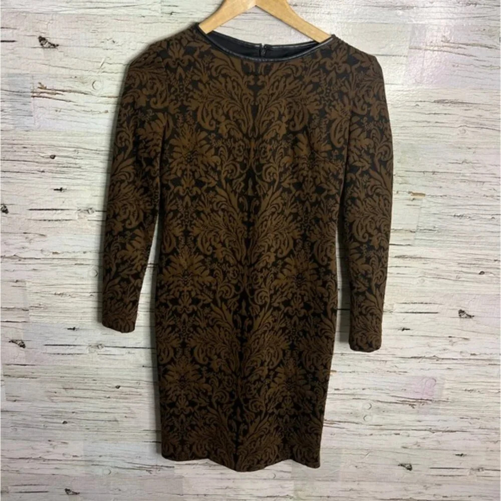 Vince Camuto brown black long sleeve dress size  2 sweater